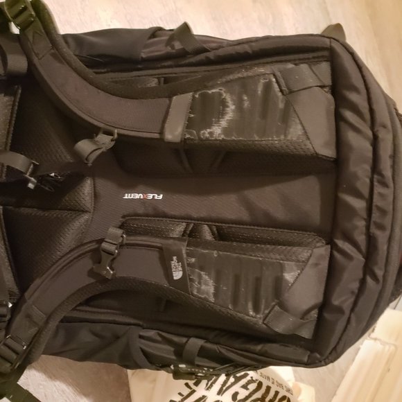 NORTH FACE RECON MINT CONDITION - Picture 7 of 10